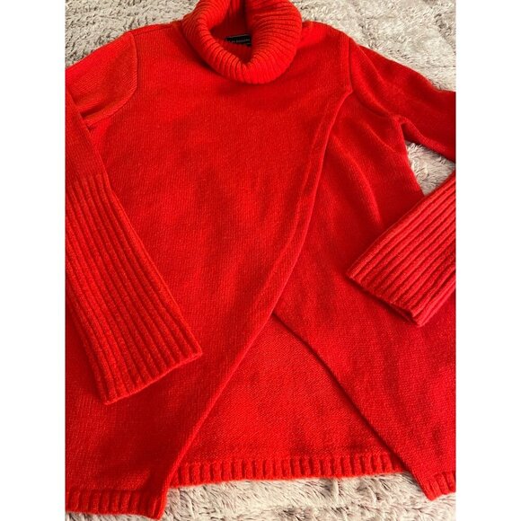 G By Giuliana Red Turtleneck Sweater Women S, Ribbed Sleeves & Asymmetrical Hem - Picture 3 of 16